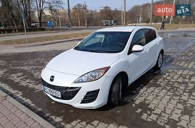 Хэтчбек Mazda 3 2009 в 
