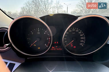 Хэтчбек Mazda 3 2010 в 