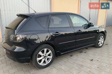 Хэтчбек Mazda 3 2007 в Сарнах