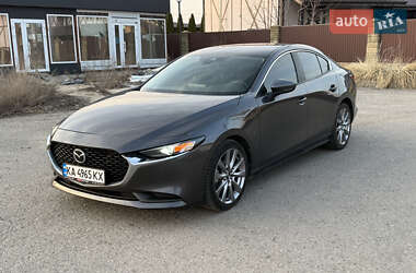 Седан Mazda 3 2020 в Софіївській Борщагівці