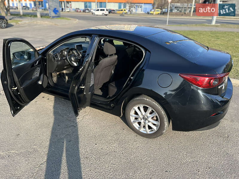 Седан Mazda 3 2016 в Одессе