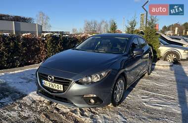 Хэтчбек Mazda 3 2015 в Киеве