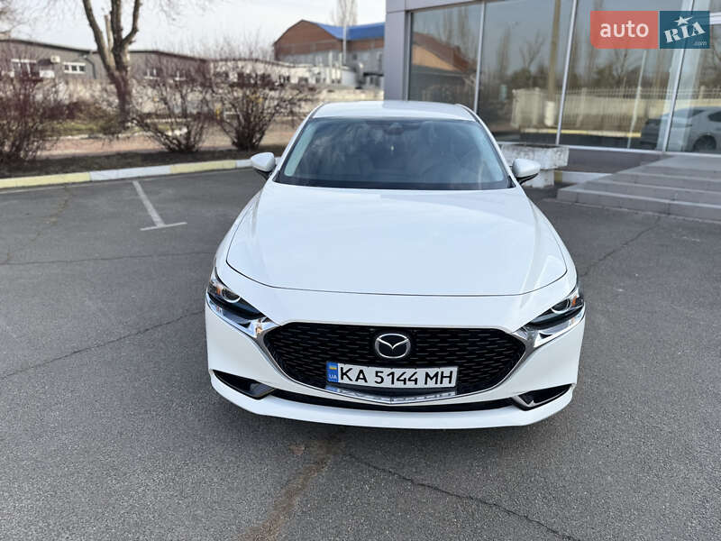 Mazda 3 2019