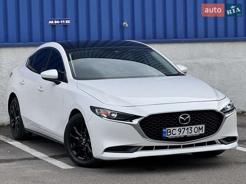 Седан Mazda 3 2021 в Львові