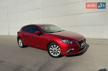 Хэтчбек Mazda 3 2016 в Киеве