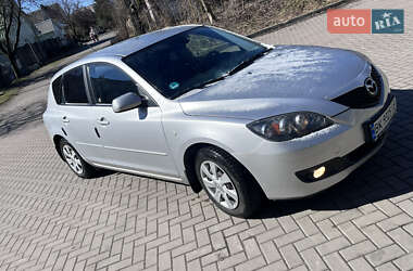 Хэтчбек Mazda 3 2006 в Ровно