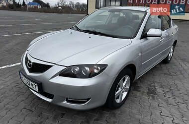 Седан Mazda 3 2004 в Виннице