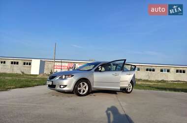 Седан Mazda 3 2005 в Шепетівці