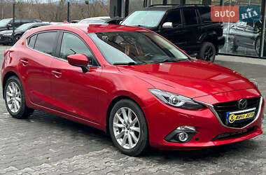 Mazda 3 2015