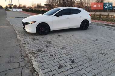 Хэтчбек Mazda 3 2022 в 