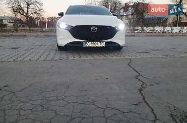 Хэтчбек Mazda 3 2022 в 