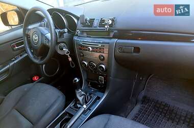 Хэтчбек Mazda 3 2007 в 