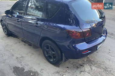 Хэтчбек Mazda 3 2004 в 