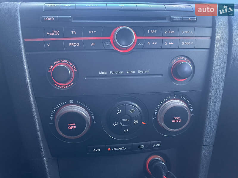 Хэтчбек Mazda 3 2004 в Рени