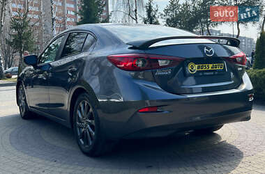 Седан Mazda 3 2016 в 