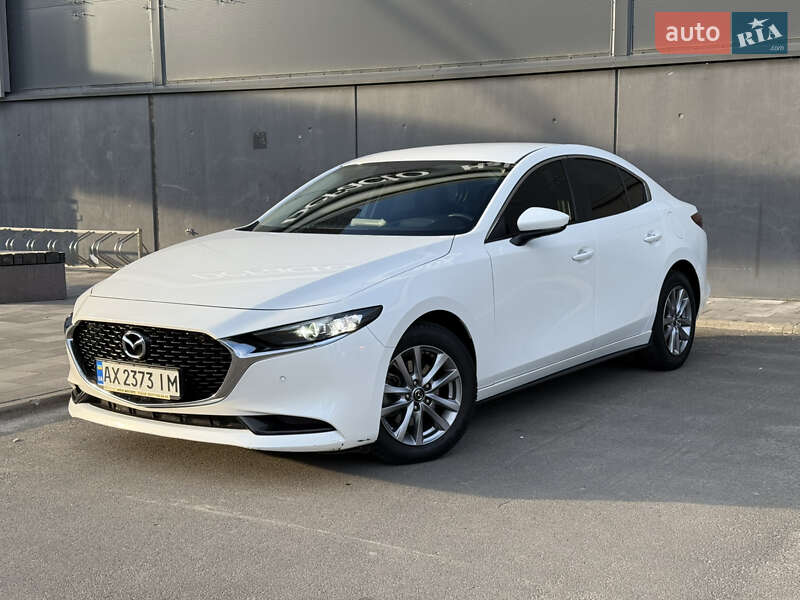 Седан Mazda 3 2019 в 