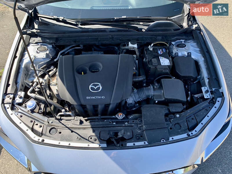 Седан Mazda 3 2020 в Киеве фото 13 Седан Mazda 3 2020 в Киеве