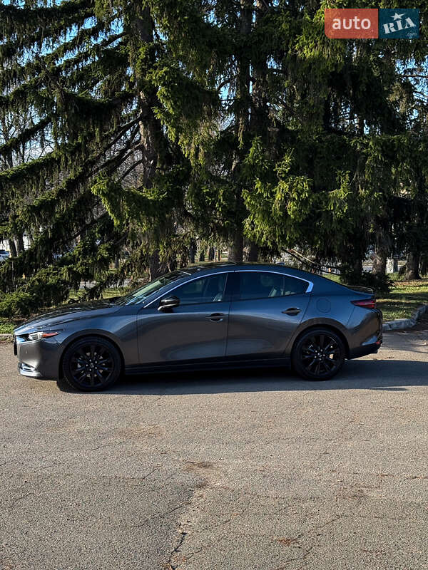 Седан Mazda 3 2020 в Києві