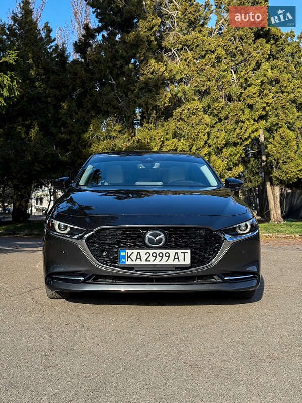 Седан Mazda 3 2020 в Києві