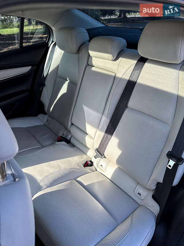 Седан Mazda 3 2020 в Києві