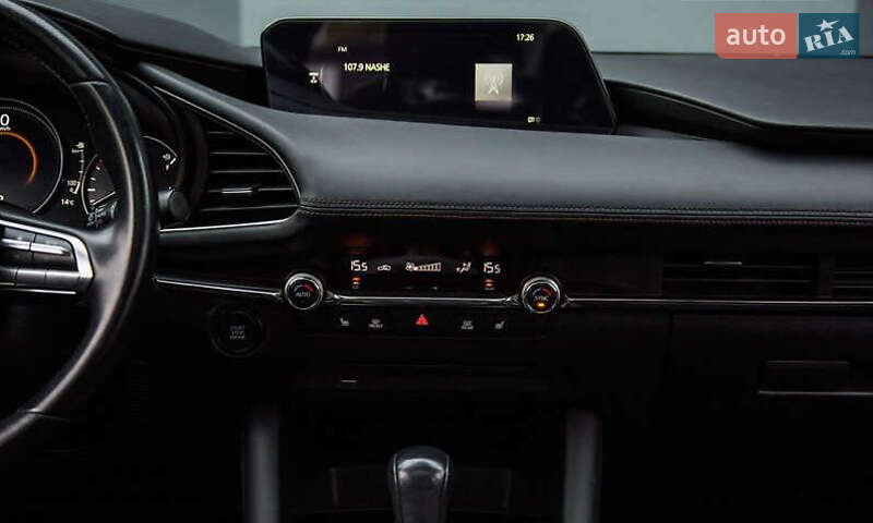 Седан Mazda 3 2019 в Василькові