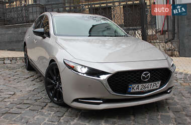 Седан Mazda 3 2021 в 