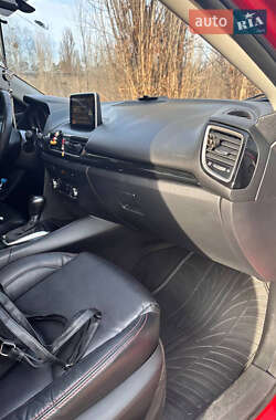 Седан Mazda 3 2014 в 