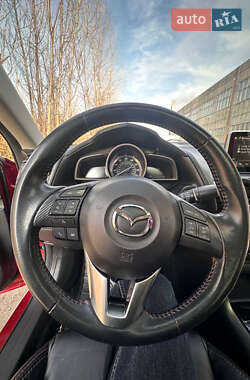 Седан Mazda 3 2014 в 