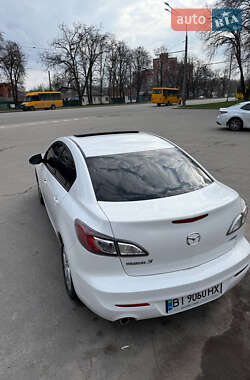 Седан Mazda 3 2013 в Полтаві