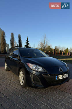Седан Mazda 3 2010 в 