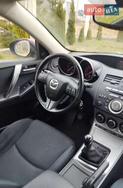 Хэтчбек Mazda 3 2009 в 