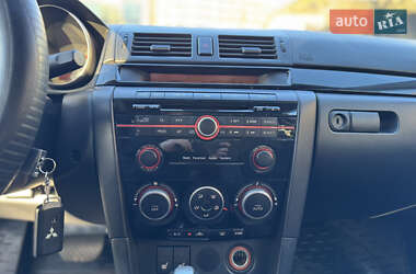 Седан Mazda 3 2008 в 