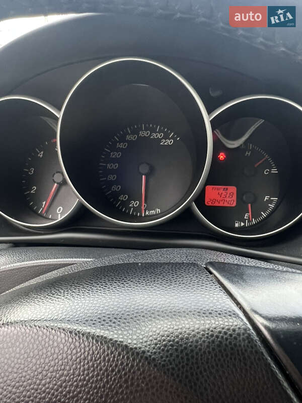 Хетчбек Mazda 3 2004 в Стрию