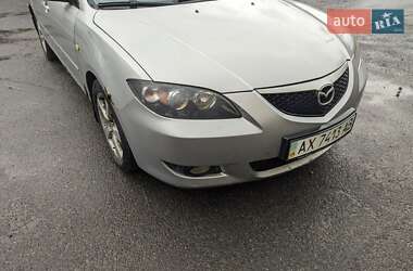 Седан Mazda 3 2004 в 