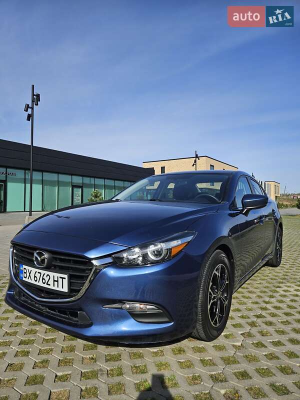 Седан Mazda 3 2016 в Хмельницком