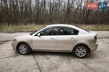 Седан Mazda 3 2006 в 
