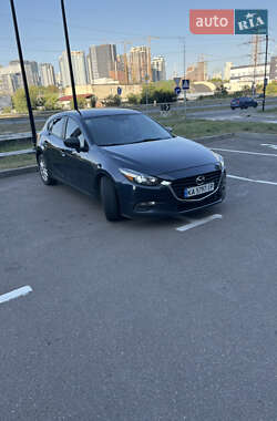Mazda 3 2016