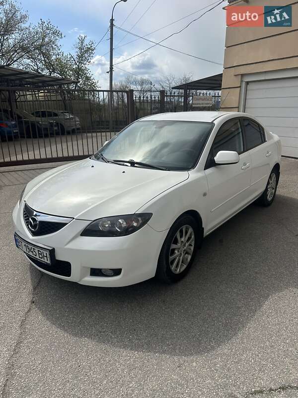 Седан Mazda 3 2008 в 