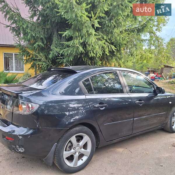 Седан Mazda 3 2005 в Тячеве