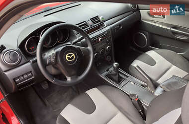Седан Mazda 3 2007 в 