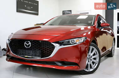Седан Mazda 3 2022 в 