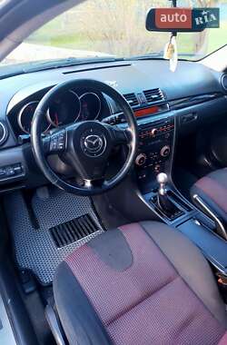 Хэтчбек Mazda 3 2006 в 