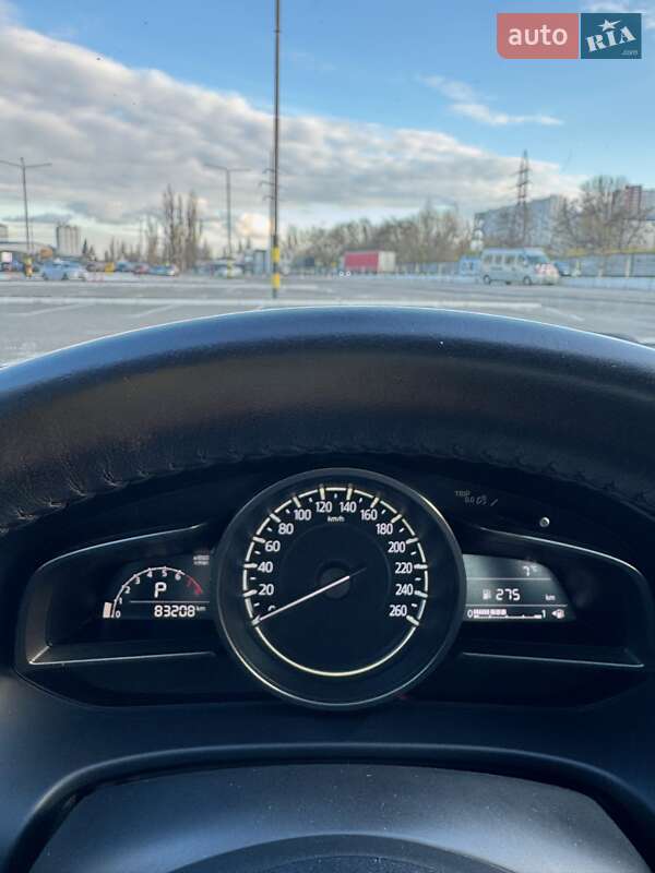 Седан Mazda 3 2017 в Киеве