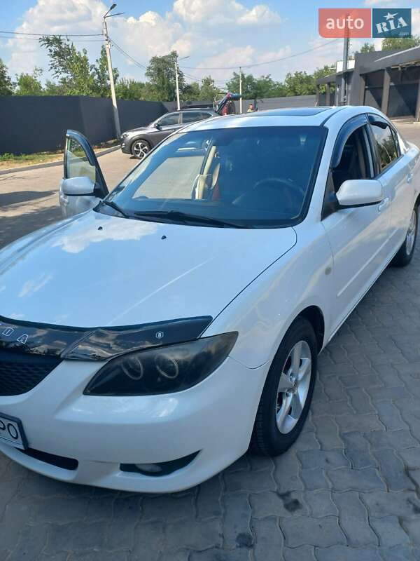 Седан Mazda 3 2007 в 
