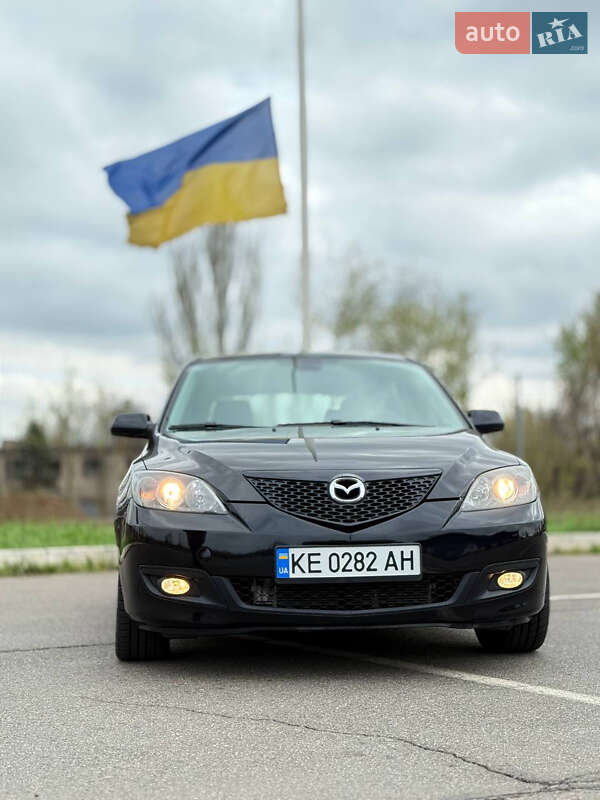 Хэтчбек Mazda 3 2008 в 