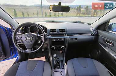 Седан Mazda 3 2006 в 