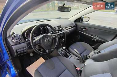 Седан Mazda 3 2006 в 