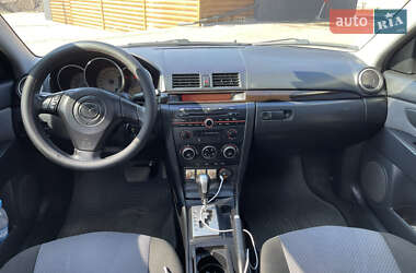 Седан Mazda 3 2007 в 