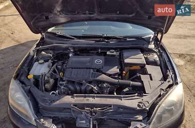 Хэтчбек Mazda 3 2006 в 