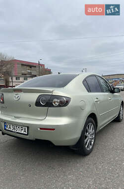 Седан Mazda 3 2008 в 